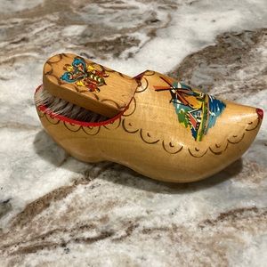 Wooden shoe and brush